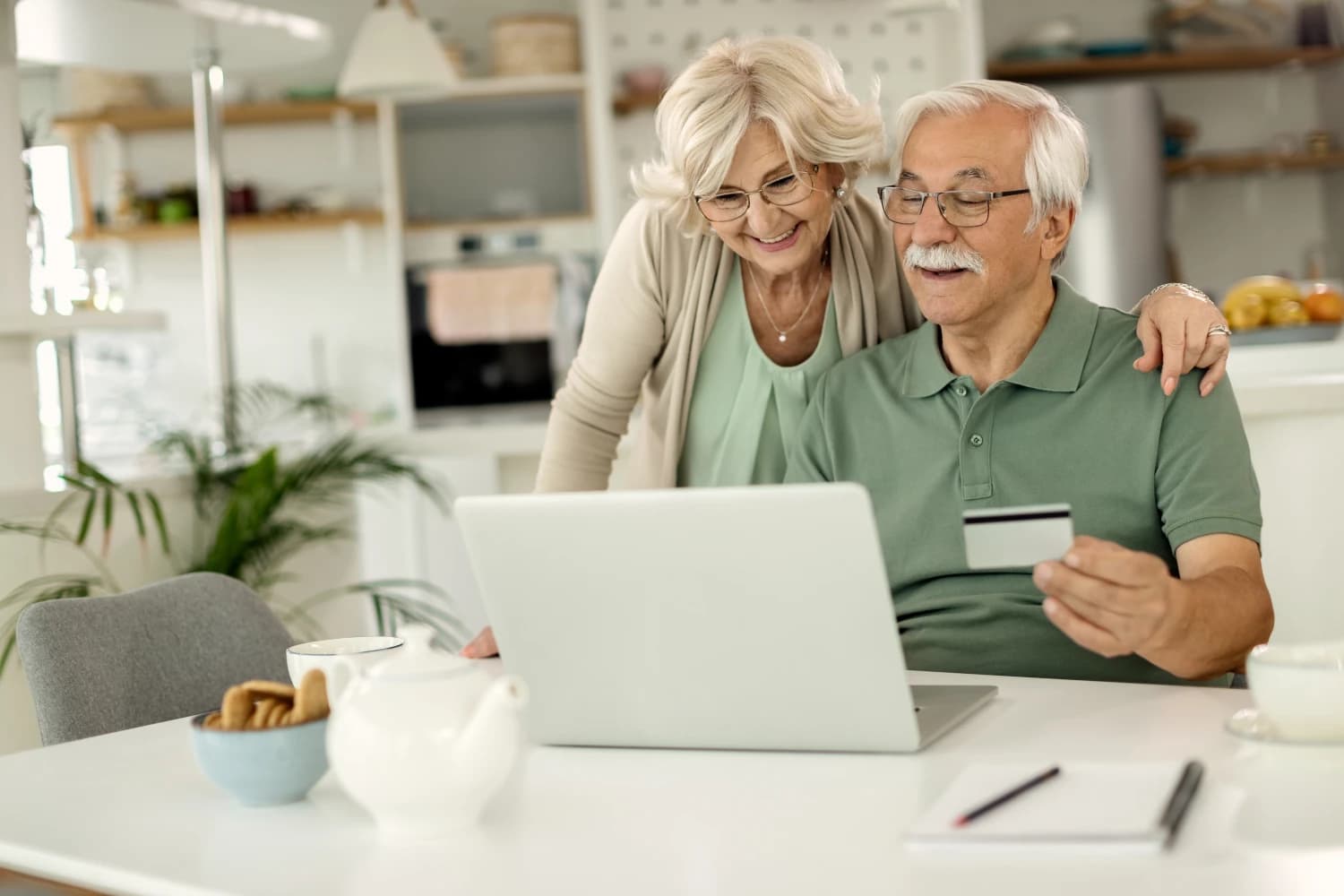 Scene for Retiree Earns Passive Income